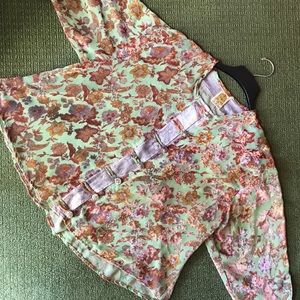 Sheer Top (82%Rayon,18%Silk w velvet flowers.